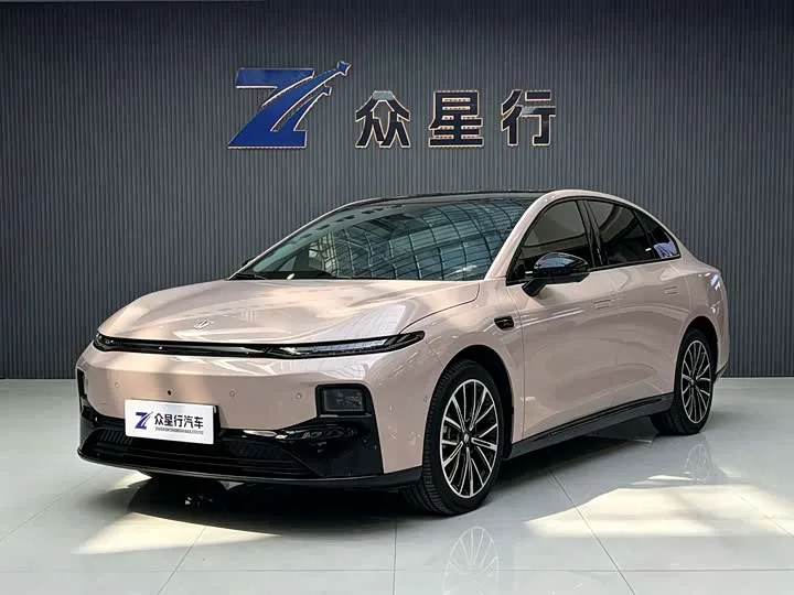 Leapmotor B01 2025 из Китая — купить под ключ