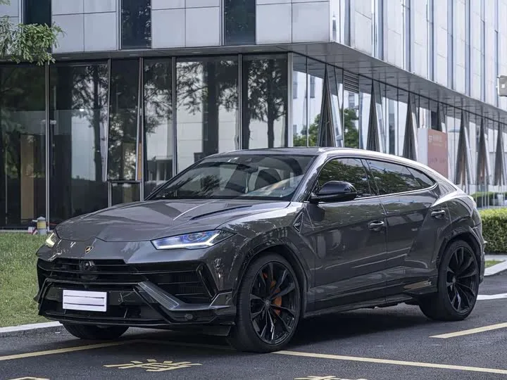 Lamborghini Urus 2024 из Китая — купить под ключ