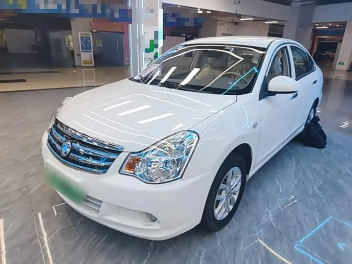 Dongfeng Junfeng E11K 2022 из Китая — купить под ключ