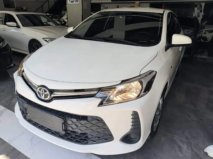 Toyota Vios FS 2022 из Китая — купить под ключ