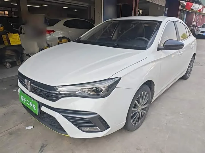 Roewe i5 2023 из Китая — купить под ключ