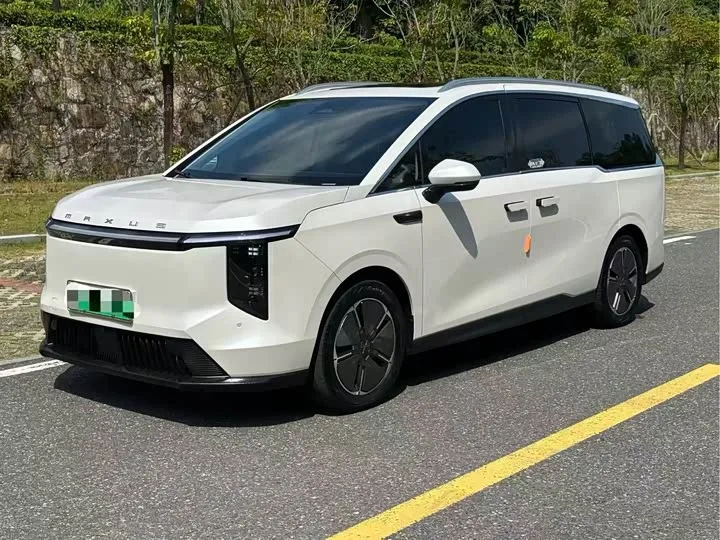 Maxus Mifa 7 2024 из Китая — купить под ключ