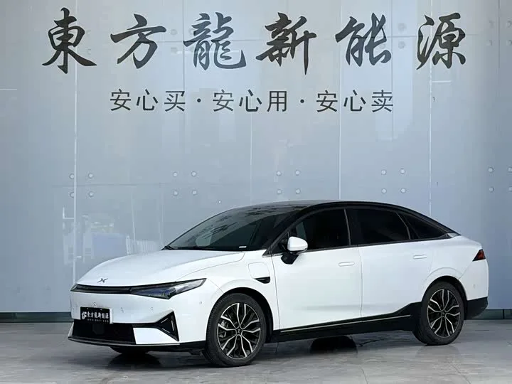 XPeng P5 2022 из Китая — купить под ключ
