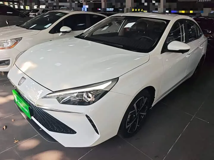 Roewe i5 2023 из Китая — купить под ключ