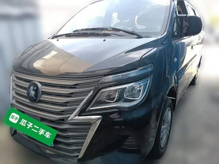 Dongfeng Forthing Lingzhi M5 2024 из Китая — купить под ключ