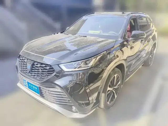 Toyota Crown Kluger 2023 из Китая — купить под ключ