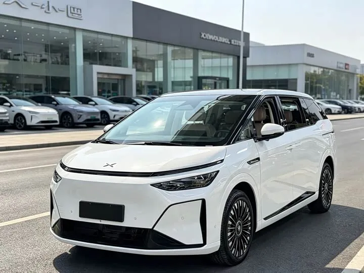 XPeng X9 2026 из Китая — купить под ключ
