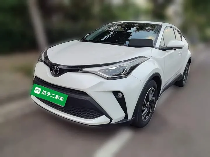 Toyota C-HR 2022 из Китая — купить под ключ