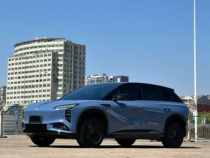 Hongqi EHS7 (Tiangong 08) 2025 из Китая — купить под ключ