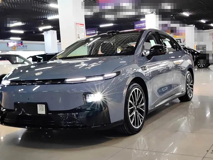 Leapmotor B01 2025 из Китая — купить под ключ