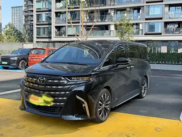 Toyota Alphard 2025 из Китая — купить под ключ