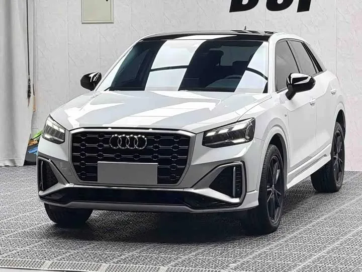 Audi Q2L 2022 из Китая — купить под ключ