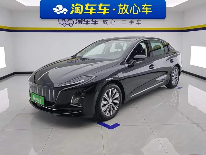 Hongqi E-QM5 2024 из Китая — купить под ключ