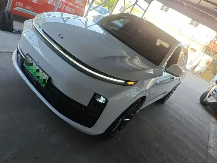 LiXiang L7 2024 из Китая — купить под ключ