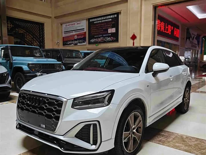 Audi Q2L 2022 из Китая — купить под ключ
