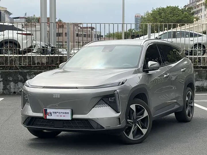 Geely Galaxy L7 2024 из Китая — купить под ключ