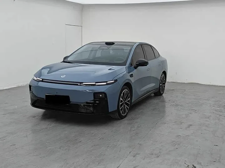 Leapmotor B01 2025 из Китая — купить под ключ