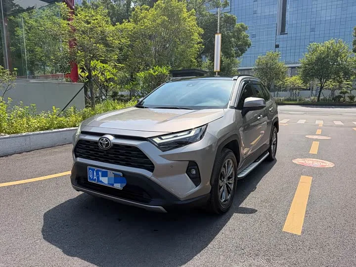 Toyota RAV4 2023 из Китая — купить под ключ