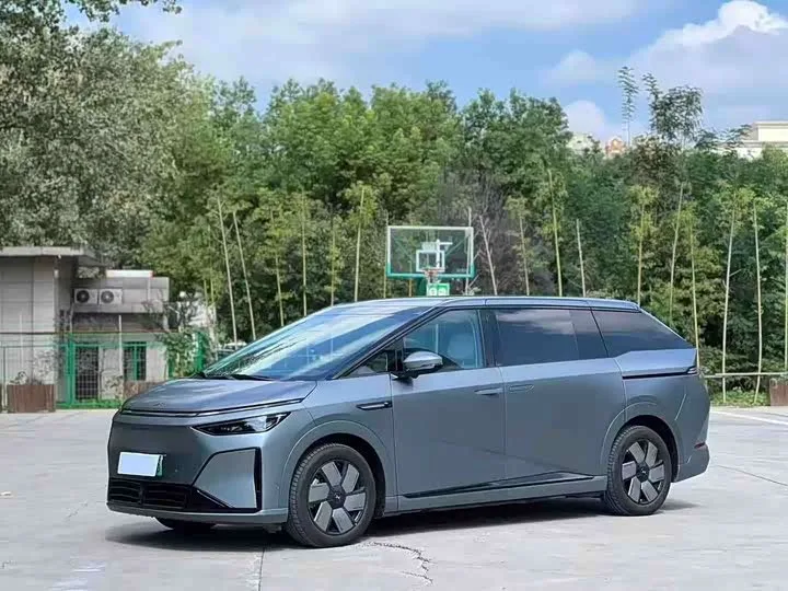 XPeng X9 2026 из Китая — купить под ключ