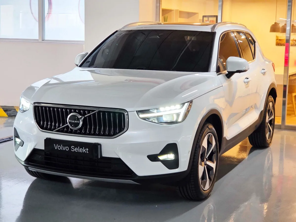 Volvo XC40 2018 из Кореи — купить под ключ