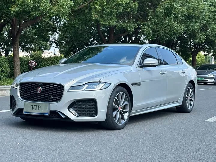 Jaguar XF L 2024 из Китая — купить под ключ