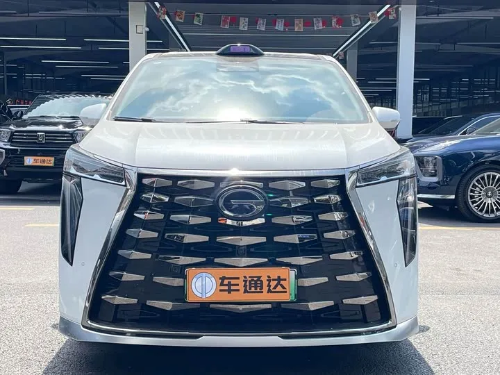 GAC Trumpchi M8 Hybrid 2025 из Китая — купить под ключ