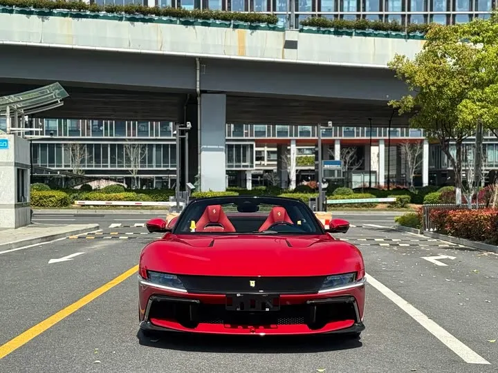 Ferrari 12Cilindri 2026 из Китая — купить под ключ