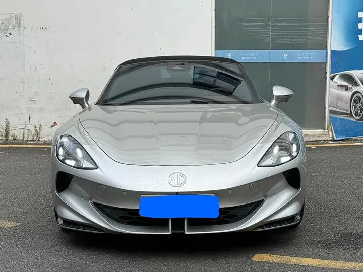 MG Motor Cyberster 2024 из Китая — купить под ключ