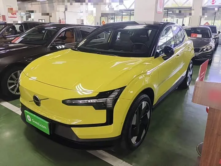 Volvo EX30 2025 из Китая — купить под ключ