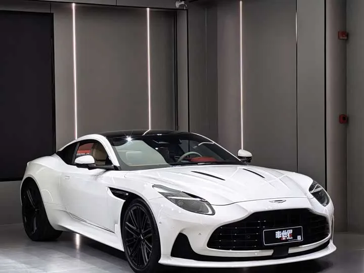 Aston Martin DB12 2026 из Китая — купить под ключ