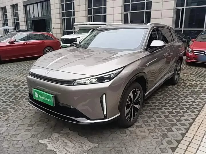 Roewe D5X DMH 2024 из Китая — купить под ключ