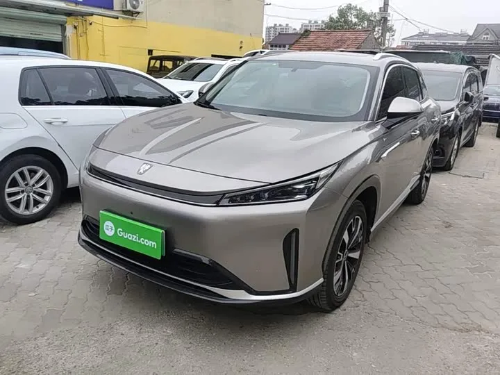 Roewe D5X DMH 2024 из Китая — купить под ключ