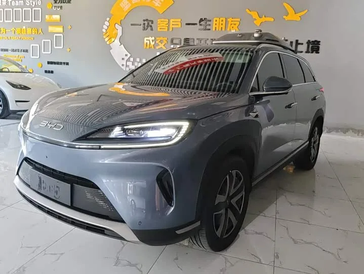 BYD Sea Lion 07 DM-i Hybrid 2025 из Китая — купить под ключ