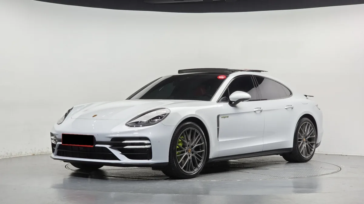 Porsche Panamera 2022 из Кореи — купить под ключ
