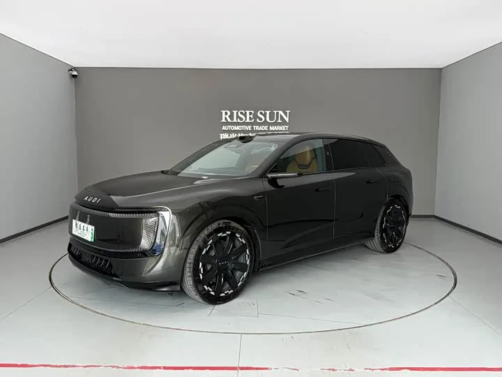 Audi × SAIC E7X 2026 из Китая — купить под ключ