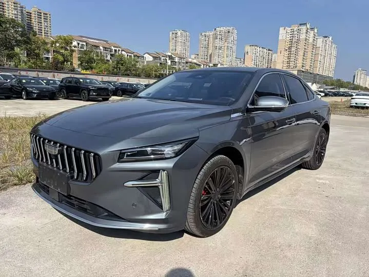Geely Preface L 2024 из Китая — купить под ключ