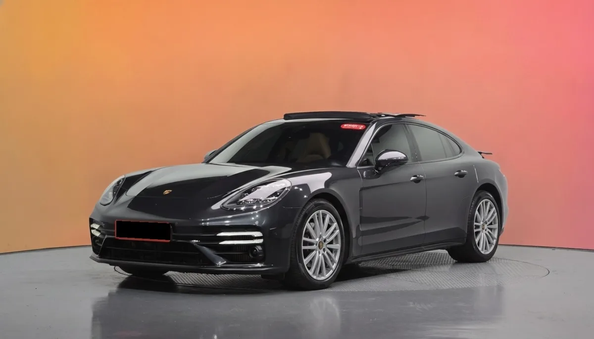Porsche Panamera 2023 из Кореи — купить под ключ