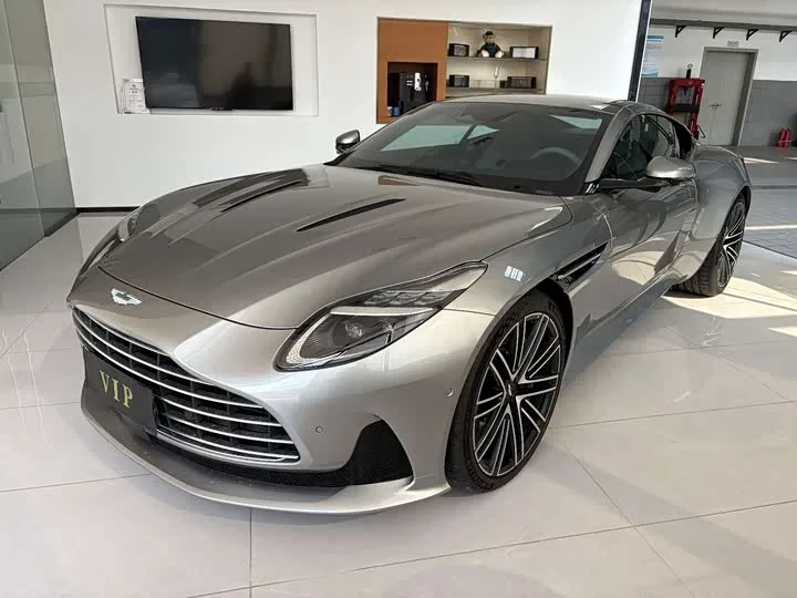 Aston Martin DB12 2024 из Китая — купить под ключ