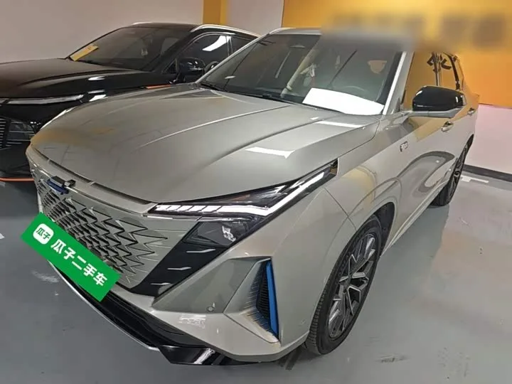 Changan Oshan Z6 Hybrid 2023 из Китая — купить под ключ