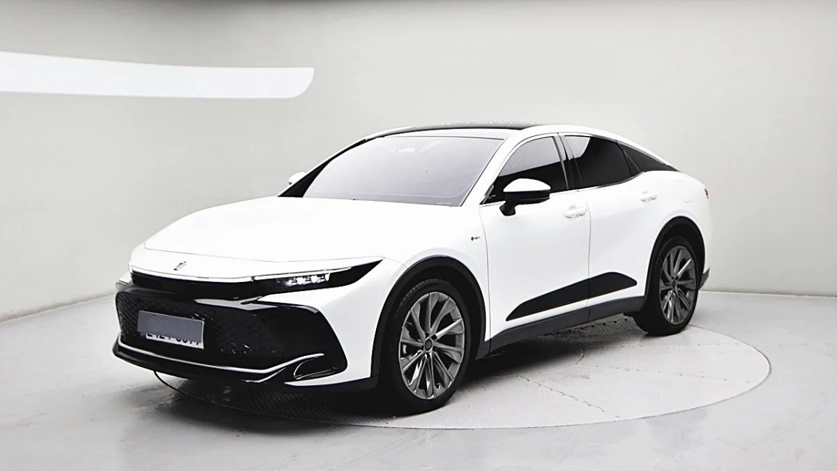 Toyota Crown 2024 из Кореи — купить под ключ