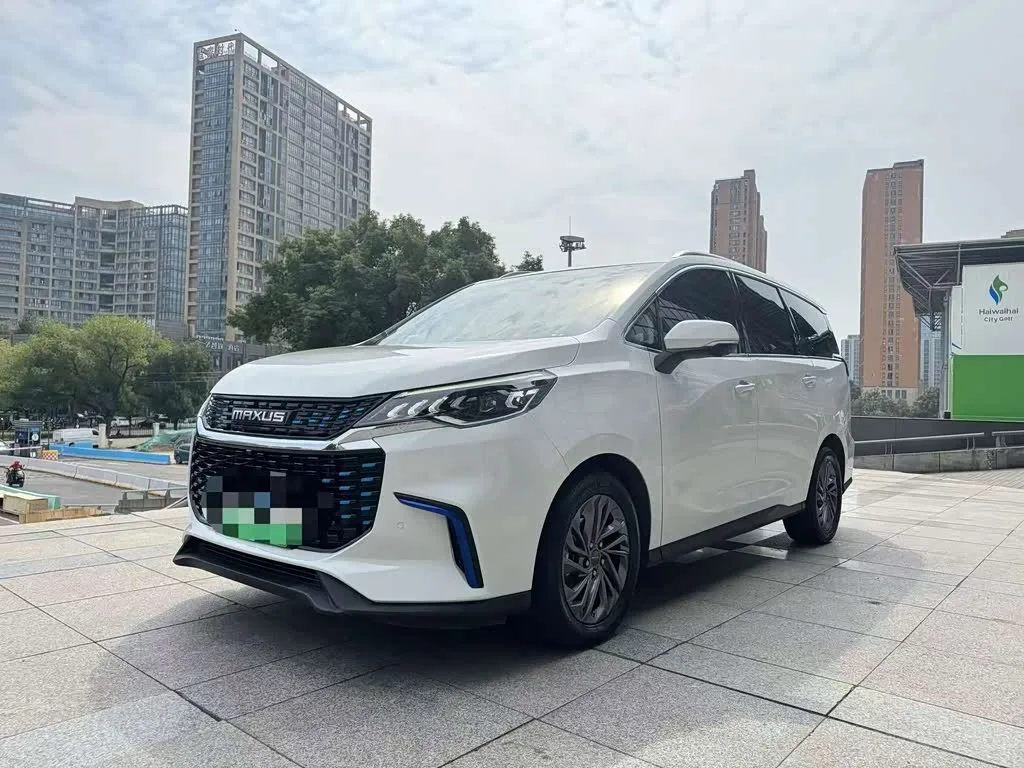 Maxus Euniq 5 2022 из Китая — купить под ключ