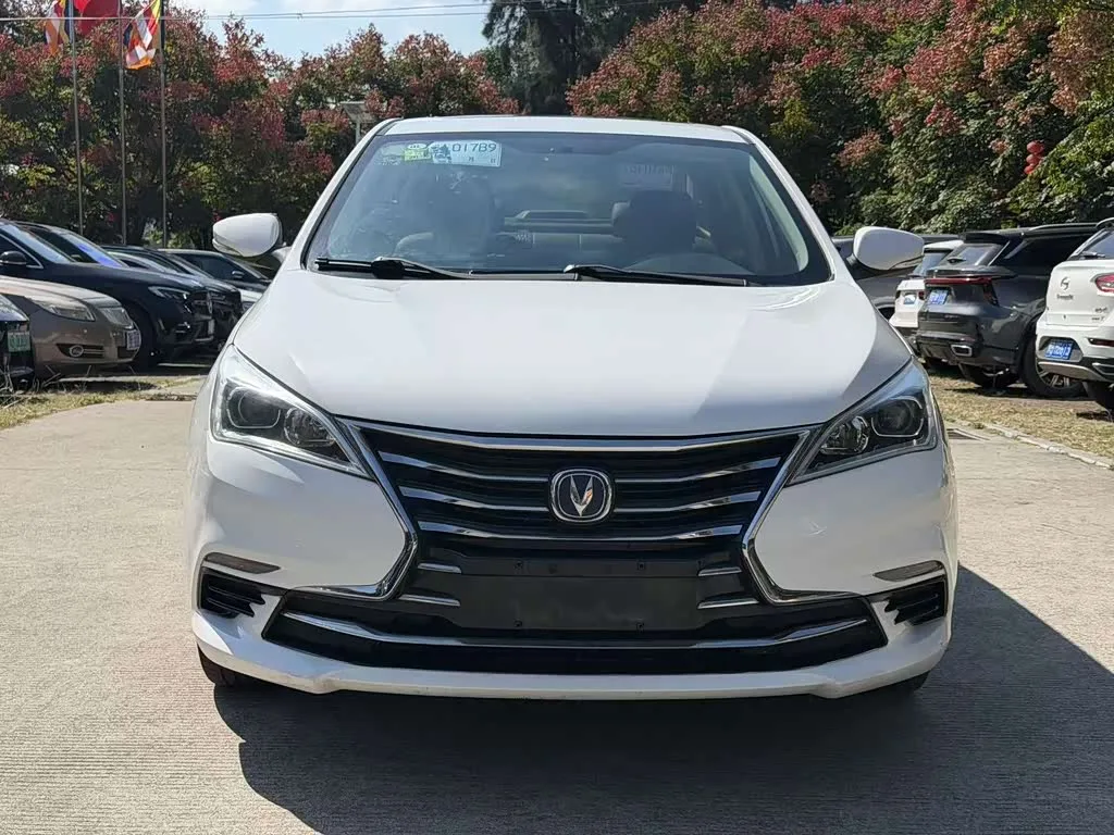 Changan Eado DT 2018 из Китая — купить под ключ