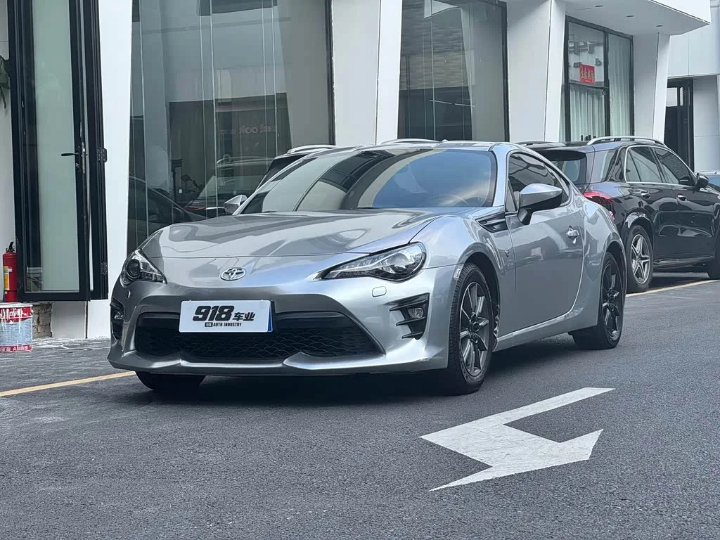 Toyota GR86 2017 из Китая — купить под ключ