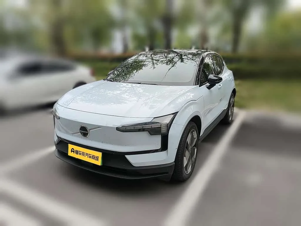 Volvo EX30 2025 из Китая — купить под ключ