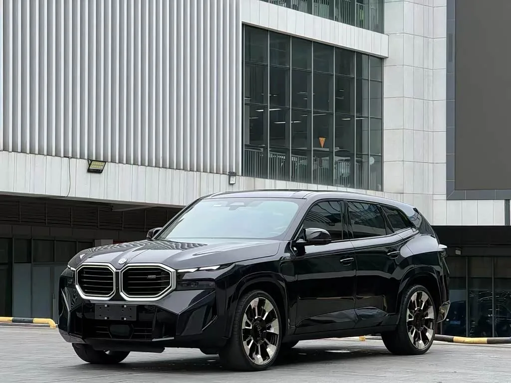 BMW XM 2024 из Китая — купить под ключ