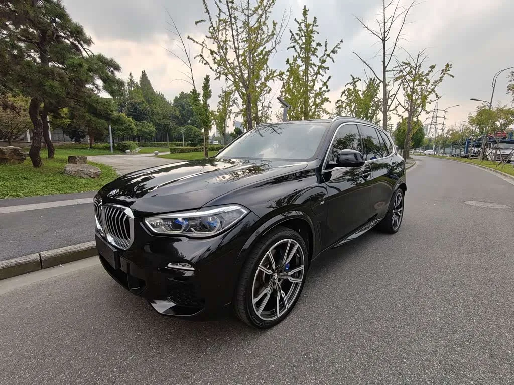 BMW X5 Hybrid 2020 из Китая — купить под ключ