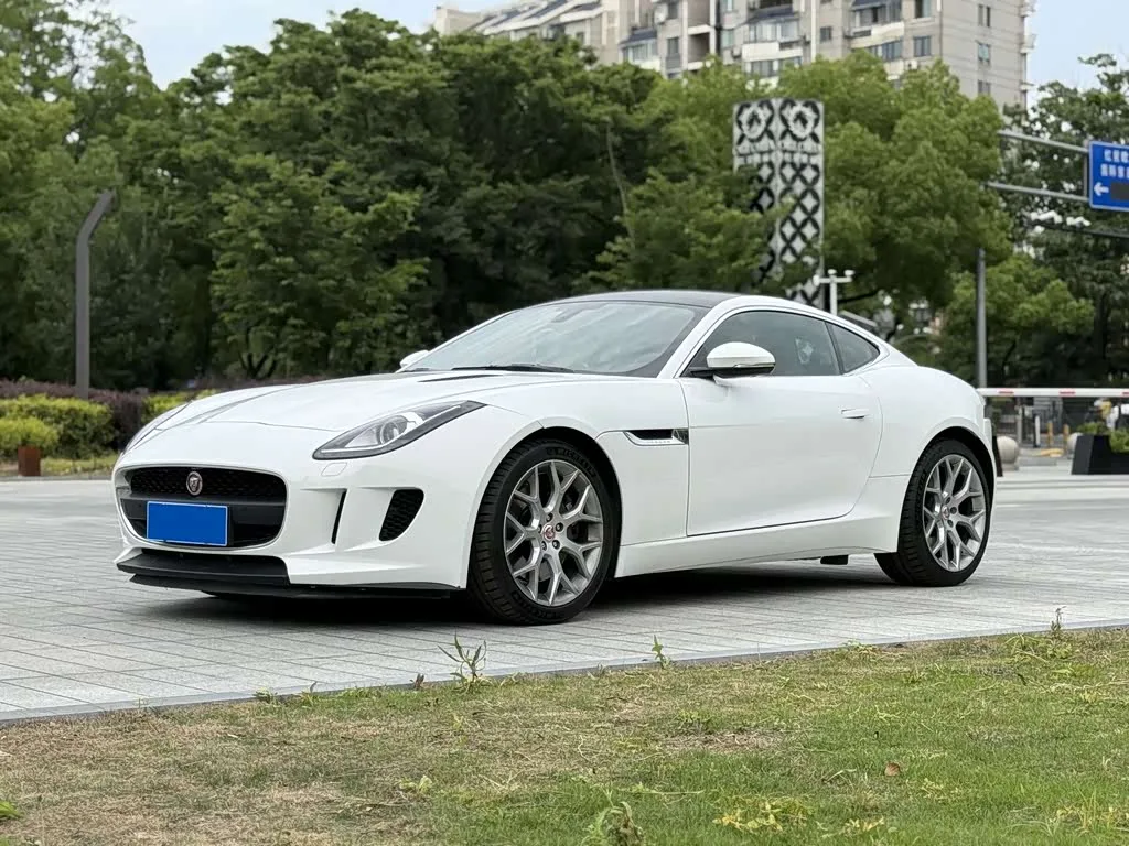 Jaguar F-Type 2015 из Китая — купить под ключ