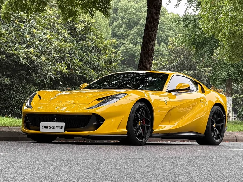 Ferrari 812 2018 из Китая — купить под ключ