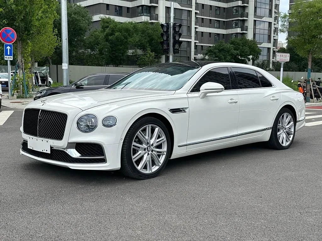 Bentley Flying Spur Hybrid 2024 из Китая — купить под ключ