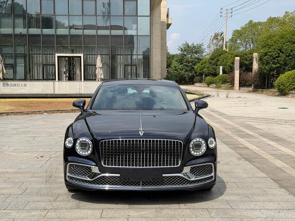 Bentley Flying Spur Hybrid 2022 из Китая — купить под ключ
